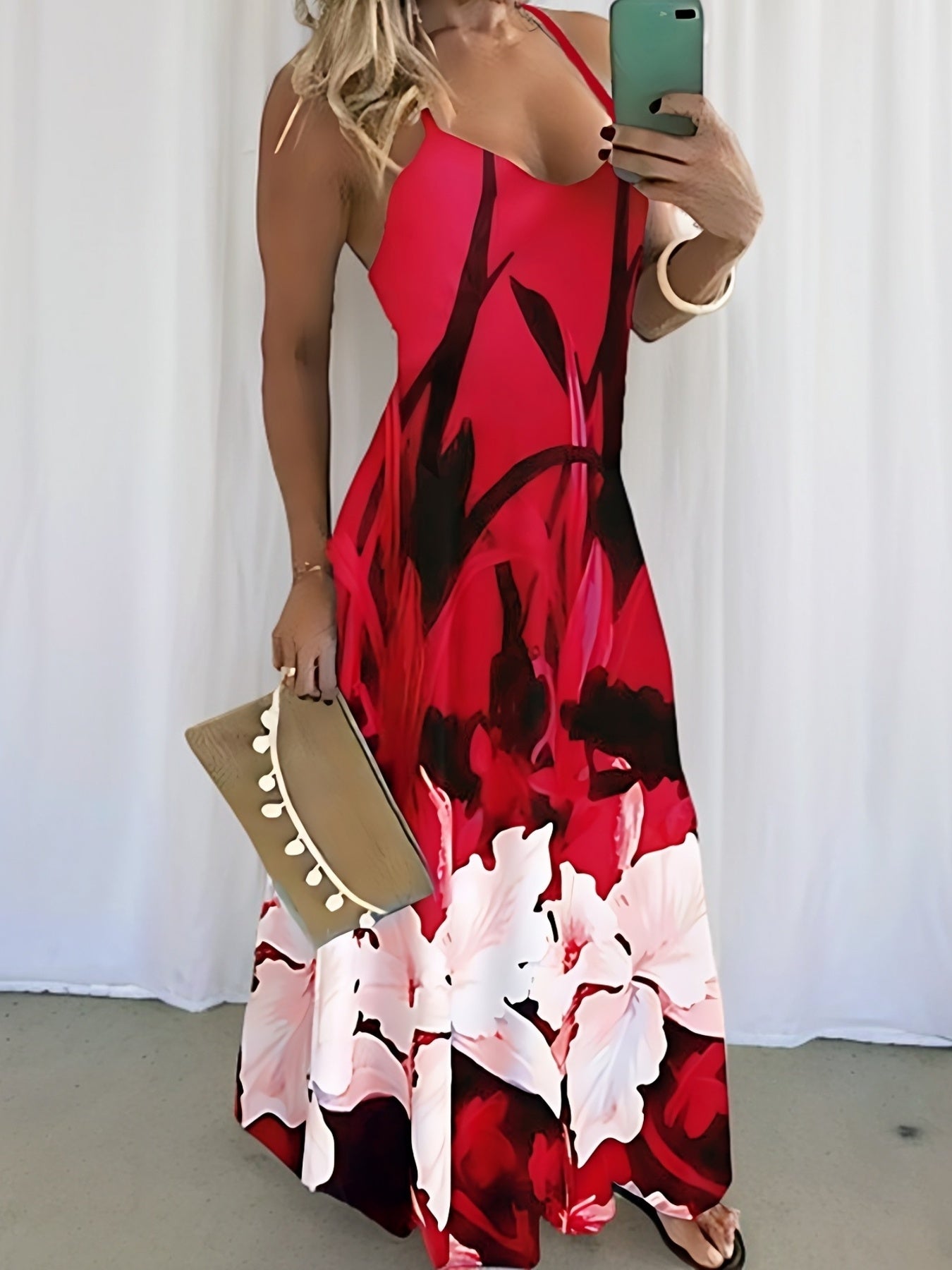 Robe à fines bretelles à imprimé fleuri - Polyvalente et élégante